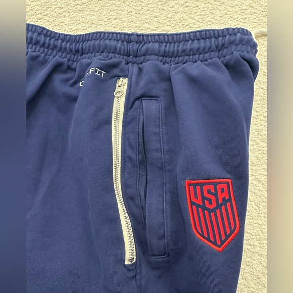 Nike Dri-Fit USA Men’s Soccer National Team Blue Size Large - Picture 2 of 11